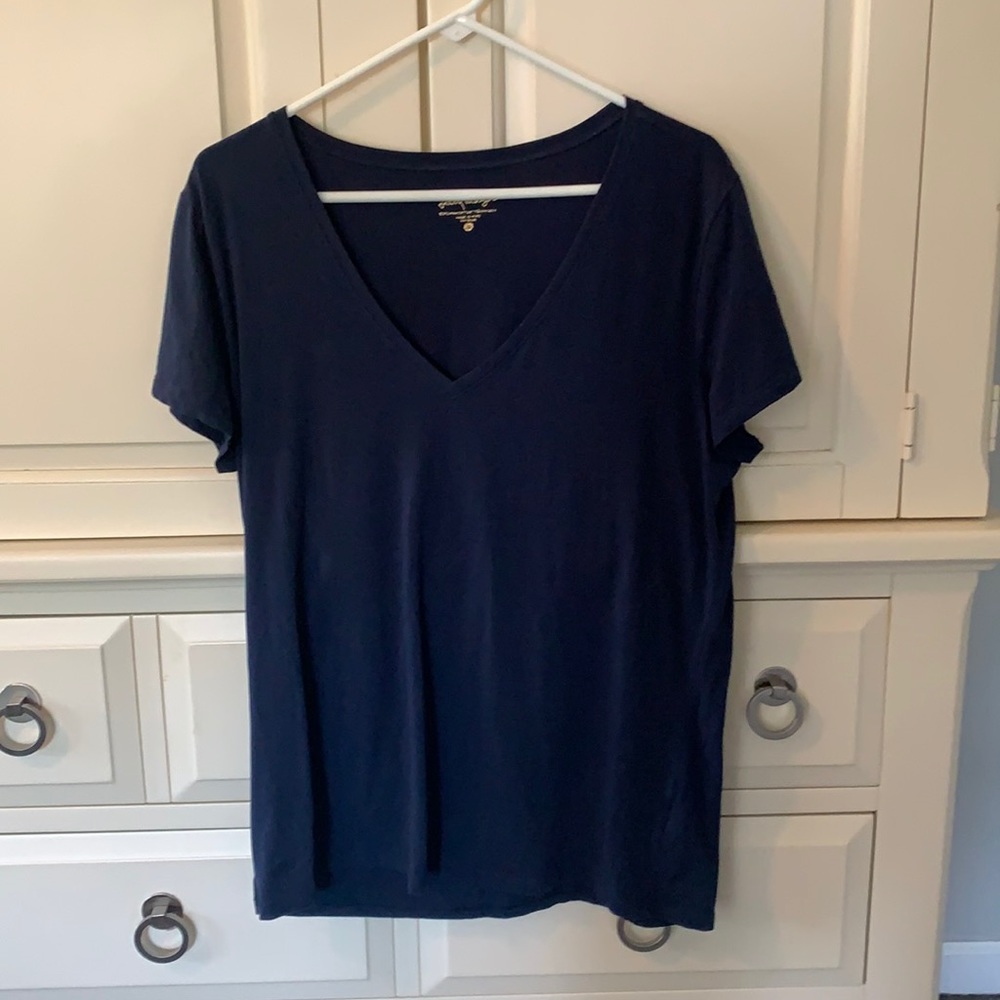 Lilly Pulitzer size XL T-shirt